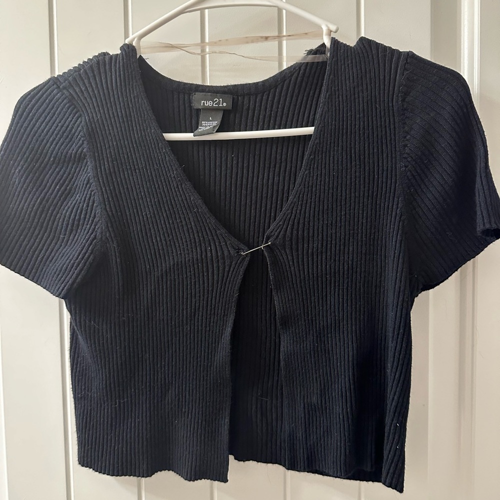 Safety Pin Top